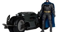Figurina Articulata Batman cu Batcycle - The Flash DC Multiverse
