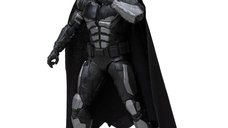 Figurina Articulata DC Multiverse - Batman (Justice League) Gold Label 18 cm