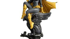 Figurina DC Comics Deluxe Art Scale 1/10 Batgirl 26 cm