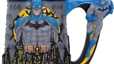 Halba DC Comics Batman The Caped Crusader Collectible