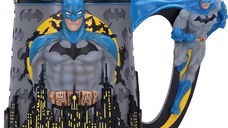 Halba DC Comics Batman The Caped Crusader Collectible