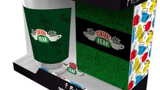 Set Cadou Friends - Pahar XXL + Insigna + Notebook de Buzunar Central Perk