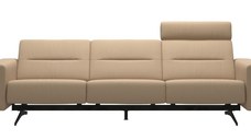Canapea cu 3 locuri Stressless Stella  1 tetiera  brate joase S1  picioare negru mat  tapiterie piele Paloma Beige