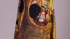 Esarfa din vascoza cu fir lurex inspirata de Sarutul lui Klimt