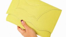 Plic galben din piele naturala, realizat manual