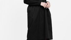 Rochie camasa din bumbac poplin cu pulover din angora, neagra
