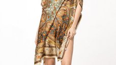 Rochie de plaja poncho din matase cu design oriental pe fond bej