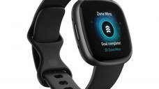 Ceas activity tracker Fitbit Versa 4, GPS, NFC, Bluetooth, Waterproof (Negru)