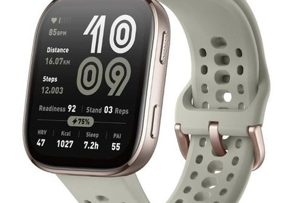 Ceas activity tracker Huami Amazfit Bip 6, Ecran AMOLED 1.97inch, Monitorizare 24/7, Peste 140 moduri sportive, 5 ATM, GPS (Verde)