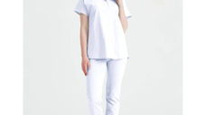 Costum medical alb unisex, Model Activity - L