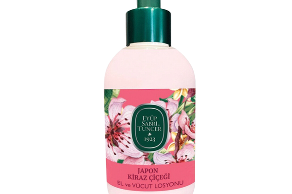 Lotiune de maini si corp cu ulei natural de masline Japanese Cherry Blossom 280ml, Eyup