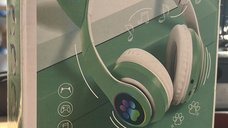 Casti wireless pliabile cu design pisica si LED-uri, Bluetooth 5.0, Bass Stereo - Bleu (Incomplet)