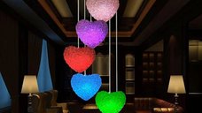 Lampa solara suspendata cu inimioare RGB, IP65, pentru decor exterior