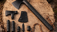 Topor Tactic Multifunctional pentru Activitati Outdoor cu Accesorii Intercambiabile