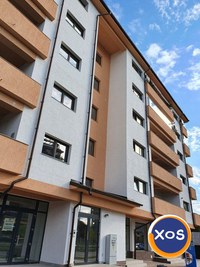 Haine femei - Calitate superioara - 9500 € - Ramnicu Valcea, Bloc DC5 - 12