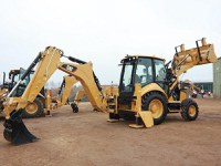 Inchiriez Buldoexcavator cu atasamente diverse - 5